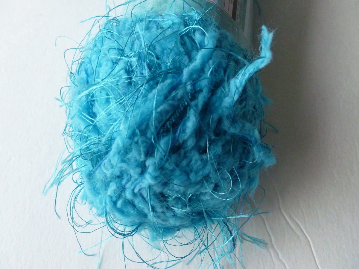 Riot Eyelash by Yarn Bee Yarns, Plush Eyelash Felted for Ewe